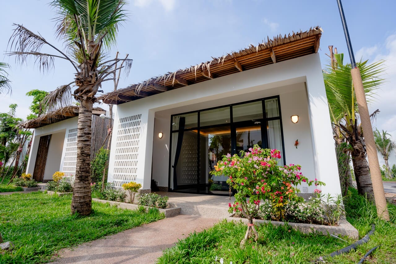 Royal beach resort 03