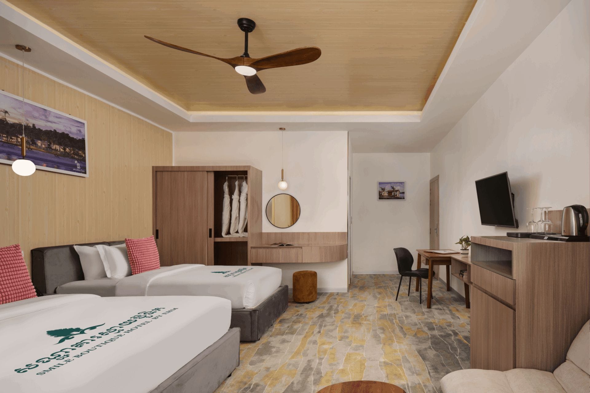 Deluxe Family Balcony_1